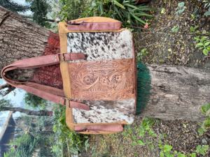 Bolso de mano de piel de vaca genuina de la mejor calidad, tallado Floral a mano, estilo occidental, hombro, bolso bohemio con cierre de doble cremallera - Product Image 2