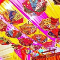 Parasols indiens neufs, petits, brodés, à main, décoratifs, pour mariage, décoration extérieure, fête de mariage, décoration de Noël, extérieur