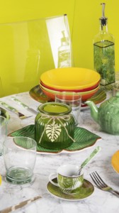 <b>Set</b> of 6 Dolomite Ceramic Handpainted <b>Serving</b> Plates Leaves Shapes Green with Brown Edge Modern Style Foliage by Excelsa - Product Image 3