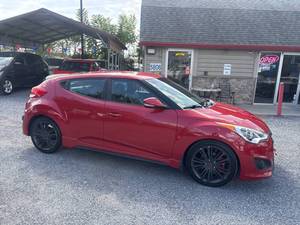 Hyundai Veloster Turbo R-Spec 2016 usado en venta a bajo precio - Product Image 5