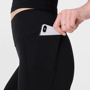 Short de gymnastique noir personnalisé pour femmes véritable sans couture taille haute Compression Fitness entraînement vêtements de sport poche latérale motif solide - Product Image 2