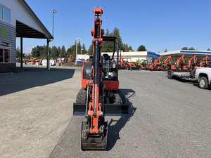 Mini-excavatrice Kubota KX033-4 2022 : puissance compacte de 3 tonnes avec stabilité avancée et précision hydraulique - Product Image 3