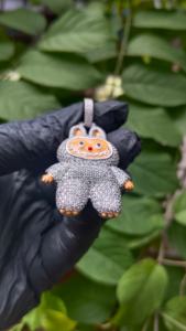 จี้การ์ตูนลาบูบูเงินแท้ 925 ประดับโมอิสซาไนต์ รุ่นพิเศษสุดฮิต ขายดี จี้การ์ตูนลาบูบูแบบสั่งทำพิเศษ - Product Image 2