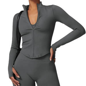 Vêtements de sport ajustés à fermeture éclair personnalisés pour l'entraînement, vêtements de sport respirants pour femmes, haut de sport pour la course à pied, le yoga, veste de sport à fermeture éclair courte pour la salle de sport - Product Image 6