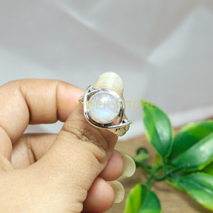 Bague en pierre de lune bleue de qualité supérieure, bague en argent sterling 925, bague statement, bague de conception artisanale, bague en pierres précieuses - Product Image 5