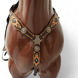 Exportateur indien Western têtière en cuir usiné à la main Ensemble de collier de poitrine en cuir de vachette véritable tressé OEM Ensemble de têtière de cheval - Product Image 6