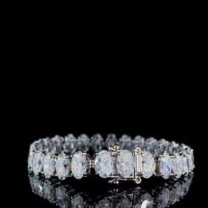 Elégant bracelet tennis en diamant Moissanite taille ovale en argent sterling 925 de luxe style Hip Hop bijoux tendance et classiques - Product Image 2