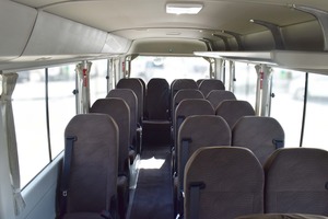 Autobús Toyota Coaster de 11-20 Asientos, Diésel Euro 6, Volante a la Izquierda, Autobús Urbano - Product Image 4