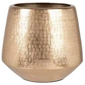 Florero de metal hecho a mano de diseño para sala de estar y vestíbulo del hotel, decoración floral elegante - Product Image 2