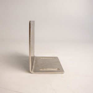 Plaque de support en L en acier inoxydable usinée CNC sur mesure AMT VINA pour voitures, faible MOQ - Product Image 3