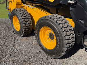 รถตักล้อยาง JCB Teleskid 3TS-8W ปี 2024 กำลัง 74 แรงม้า พร้อมบูมยืดไสลด์แบบ Telescopic สำหรับขาย - Product Image 6
