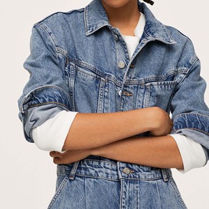 Combinaison moulante avec logo personnalisé combinaison d'été respirante de couleur unie et design en tranchée haute pour femmes Style décontracté ensembles pour femmes - Product Image 1