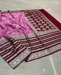 Sarees de seda brocados de color marfil hechos a medida con bordes dorados ideales para reventa en tiendas de ropa - Product Image 6