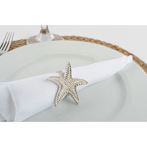 Ensemble de quatre anneaux de serviette en aluminium de luxe, design intemporel, rehausse les réceptions de mariage, la table de fête et les repas de célébration spéciaux - Product Image 1