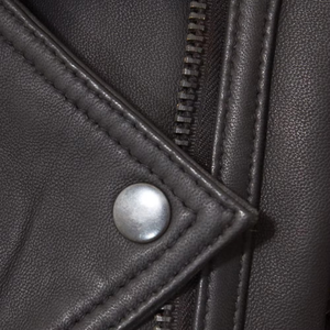 Veste en cuir pour femme unique et très vendue avec un design respirant en satin, motif uni, personnalisation du logo OEM - Product Image 5