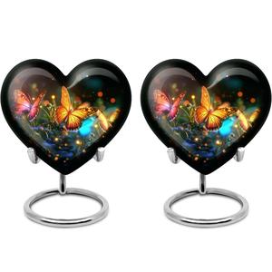 Mariposas en luces Urna en forma de corazón, 3 pulgadas Urnas Urna Juego de 2, Urnas grises - Product Image 1