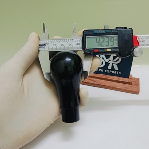 Bastón de Cuerno de Búfalo Hecho a Mano de Lujo, Calidad de Exportación, Diseño Ergonómico para Personas Mayores, Estilo Moderno y Duradero - Product Image 2