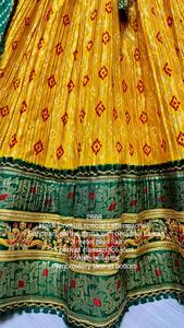 พิมพ์ลาย bandhani ที่สวยงาม lehenga choli กับ latkan dupatta สำหรับฤดูหนาว - Product Image 3