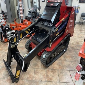 รถตักดินขนาดเล็ก TORO DINGO TX1300 เครื่องยนต์ดีเซล 75 กิโลวัตต์ กำลังขุดสูง ความจุบุ้งกี๋ 0.45 ลูกบาศก์เมตร รับประกัน 3 ปี - Product Image 3