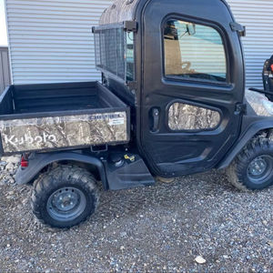 รถเกี่ยวข้าว RTV สำหรับขาย รถเกี่ยวข้าวสาลีและข้าวสาร แข็งแรง ทนทาน เกียร์อัตโนมัติ มาตรฐาน EEC ประสิทธิภาพสูงสุด สะดวกสบาย - Product Image 1