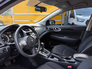 Nissan Sentra 2017 SV Sedán Usado, Gris Exterior, Motor 1.8L 130 HP, Frenos ABS, Tracción Delantera, Alto Rendimiento, Gasolina - Product Image 2