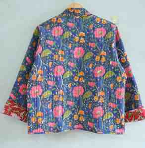 Chaqueta de algodón acolchada estilo bohemio para mujer con estampado de bloques diseño Kantha Reversible para primavera o invierno gran regalo para ella - Product Image 4