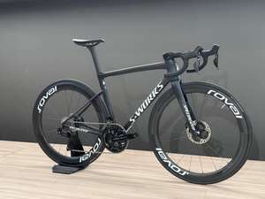 จักรยาน S/Works Tarmacs SL8 รุ่นใหม่ล่าสุด - Shimano Dura-Ace Di2 - Product Image 3