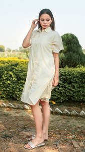 2025 ropa informal modesta de algodón blanco hecho a mano de manga corta de punto vestido de mujer primavera y otoño nuevo estilo perezoso suelto OEM ODM - Product Image 3