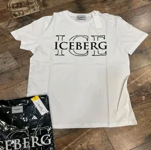 Camiseta Iceberg New Reslot, atacado A camiseta Iceberg para homem é elegante e moderna