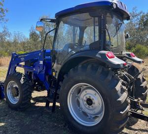 Tracteur à roues 4x4 Massey Ferguson 2860M Hydro Cab 2023 avec moteur diesel de 220 CV, automatique, d'occasion - Product Image 2