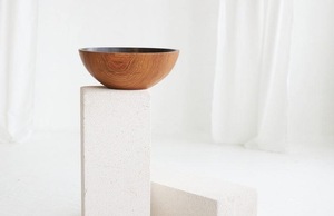 Bol en bois d'acacia naturel Murs épais faits à la main et base robuste pour un usage domestique de haute qualité - Product Image 5