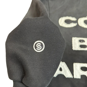 เสื้อฮู้ดดี้ผู้ชายทรงโอเวอร์ไซส์ ผ้าคอตตอนฟลีซ ปักลายแบบแอพพลิเค ไม่มีกระเป๋า ปักลายแบบแพทช์ ล้างสีแบบแอซิดวอช - Product Image 5