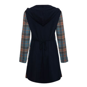 Manteau trench en tricot bleu marine à capuche pour femme - Fermeture éclair respirante, options longue et courte - Product Image 3