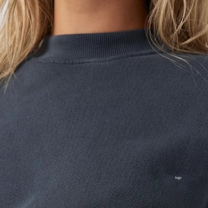 Venta al por mayor tasa logotipo personalizado cuello redondo mujeres pulóver manga larga transpirable negro en blanco sudadera de gran tamaño para las mujeres 2025 - Product Image 2