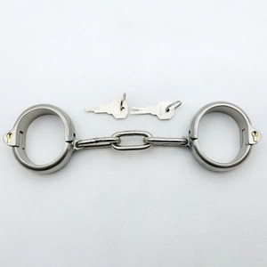 กุญแจมือหนังแบบมีตัวล็อคสำหรับการพันธนาการแบบ BDSM ใช้สำหรับกิจกรรมทางเพศแบบแปลกใหม่ ออกแบบตามสั่ง คุณภาพสูง - Product Image 2