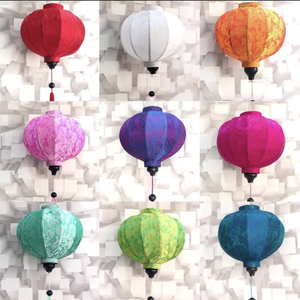 Lanterne en bambou faite à la main en tissu de soie du Vietnam parfaite pour une utilisation élégante de décoration intérieure et extérieure - Product Image 3