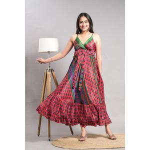 Robe de soirée en soie vintage vêtements de plage vêtements d'été robe dos nu - Product Image 2