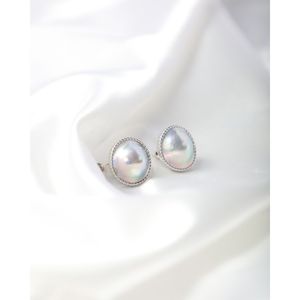 Natural Mabe <b>Pearl</b> Stud <b>Earrings</b> - Product Image 3
