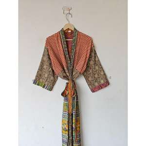 Robe Kimono en soie bohème à fleurs faites à la main pour femmes robe de chambre recyclée avec ceinture pour l'été automne printemps vêtements de nuit usage domestique - Product Image 2