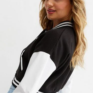 Vente en gros de vestes universitaires pour hommes de la meilleure qualité fabriquées au Pakistan à un prix confortable vestes universitaires pour femmes avec logo en chenille - Product Image 6