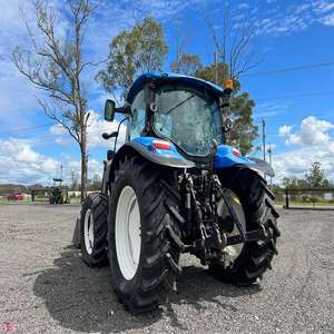 Tracteur New Holland T1104, prix d'usine, 110 CV, 4 roues motrices, diesel, tracteur agricole avec moteur à couple élevé, agriculture et travaux de terrain lourds - Product Image 4