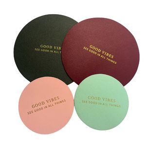 Sous-verre rond en cuir souple avec logo imprimé sur mesure - Product Image 2