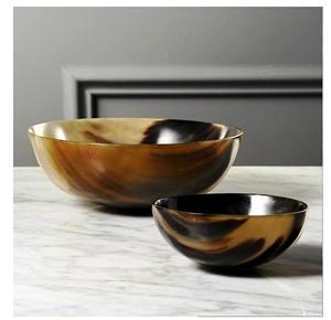 Plato de cuerno de búfalo natural para afeitar formas ovaladas y redondas modernas rústicas hechas a mano para ocasiones de fiesta hechas en la India - Product Image 3