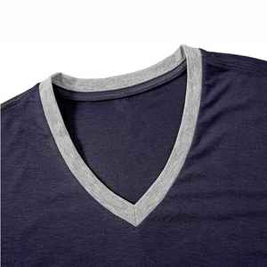 ชุดเสื้อยืดถัก2ชิ้นสำหรับผู้ชายชุด2025ใหม่ - Product Image 4