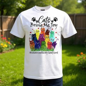 T-shirt stampata per amanti dei gatti con la scritta 'I gatti mi fanno gioia, gli umani mi fanno male alla testa' per proprietari di gatti e chi si lamente! - Product Image 3