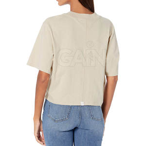 Marque privée manches courtes femmes haut court T-Shirt couleur unie fabricant T-shirt durable pour dames - Product Image 2