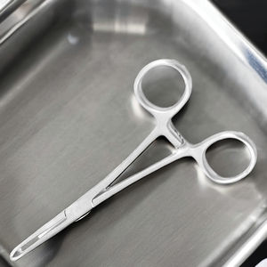 Allis forceps Medical Allis Tissue Forceps Instrument de haute précision réutilisable pour les instruments chirurgicaux de chirurgie et de soins de santé - Product Image 2