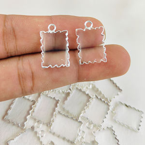 Quartz clair tranche lisse pendentif en pierres précieuses Zig Zag bords 925 argent galvanisé pierre de naissance naturelle 16x12mm troisième pendentif à breloque - Product Image 1