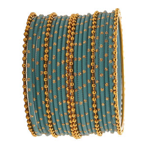 Ensemble de Chudiyan & Glass Churiya brodé au design géométrique pour femmes avec bracelets en imitation de perles pour mariage et fête - Product Image 2