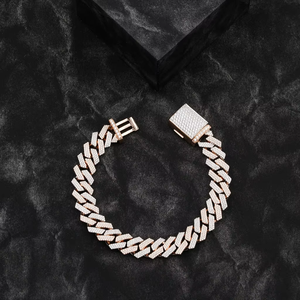 Iced out Lab Grown Baguatte Diamond Pulsera de cadena de eslabones cubanos VVS Diamond 10K 14K Oro sólido B2B mayorista de India - Product Image 1